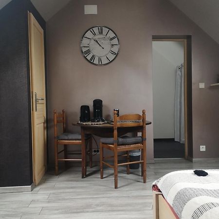 لانغياش Agreable Chambre Privee Avec Entree Independante المظهر الخارجي الصورة